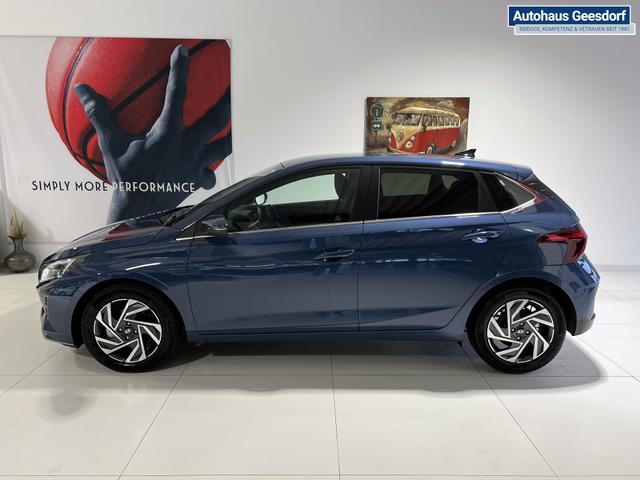 Hyundai i20 GO Plus Vibrant Blue, Beispielbilder, ggf. teilweise mit Sonderausstattung