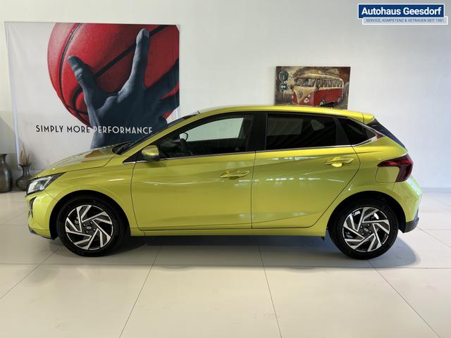 Hyundai i20 GO Plus 1.0 T-GDI DCT Lucid Lime Metallic, Beispielbilder, ggf. teilweise mit Sonderausstattung