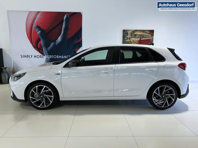 Hyundai i30 PD N-Line 1,5 TGDi 48V Serenity White, Beispielbilder, ggf. teilweise mit Sonderausstattung