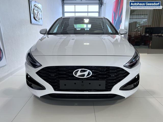 Hyundai i30 GO Atlas White