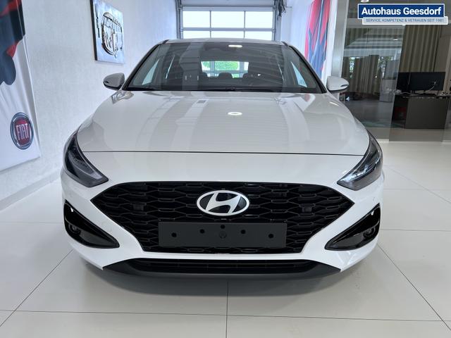 Hyundai i30 GO Atlas White