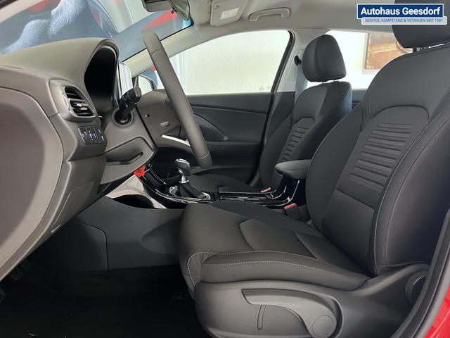 Hyundai i30 Go Engine Red