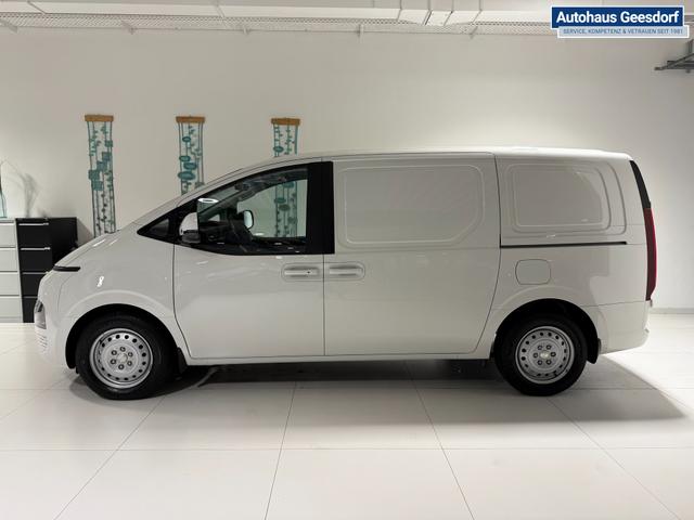 Hyundai Staria Kastenwagen 3 Sitzer