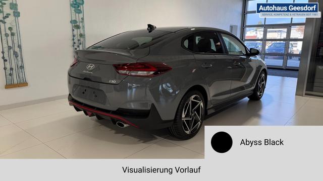 i30 Abyss Black Vorlauf, Beispielbilder, ggf. teilweise mit Sonderausstattung