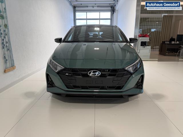 Hyundai i20 N Line Mangrove Green