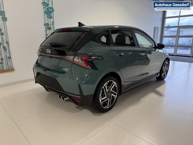 Hyundai i20 N Line Mangrove Green