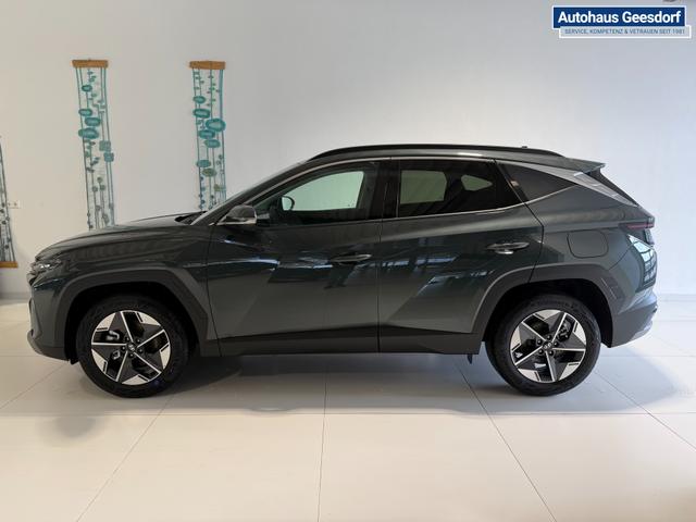 Hyundai Tucson Go Plus Cypress Green
