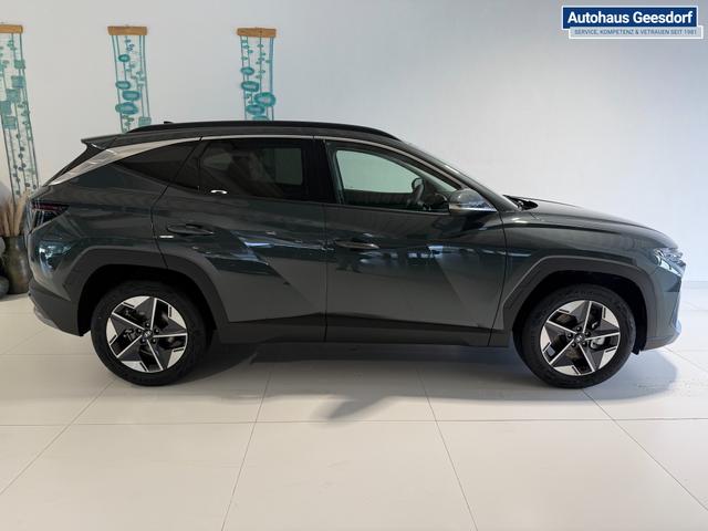 Hyundai Tucson Go Plus Cypress Green