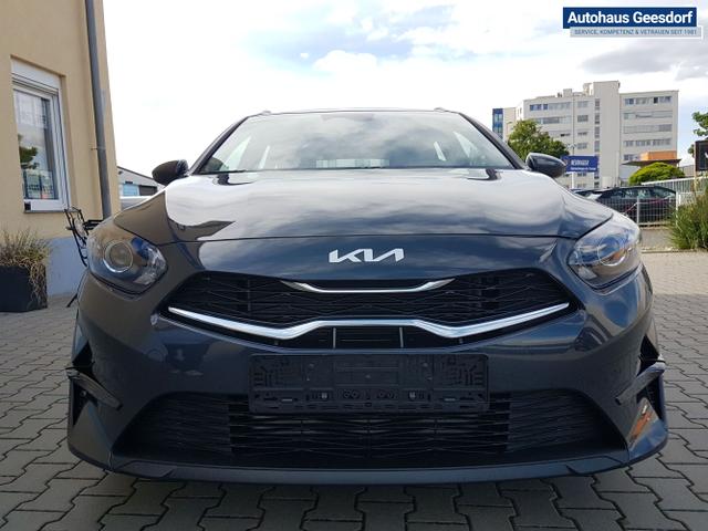 Kia / Ceed / Grau / SPIN / / Pentagrey Metallic, Beispielbilder, ggf. teilweise mit Sonderausstattung