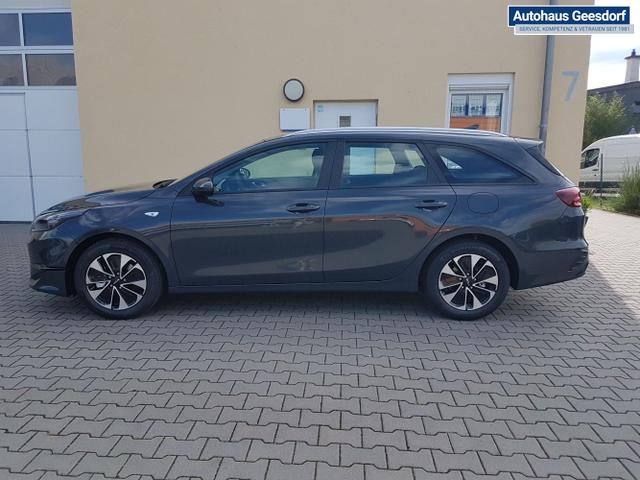 Kia / Ceed / Grau / SPIN / / Pentagrey Metallic, Beispielbilder, ggf. teilweise mit Sonderausstattung