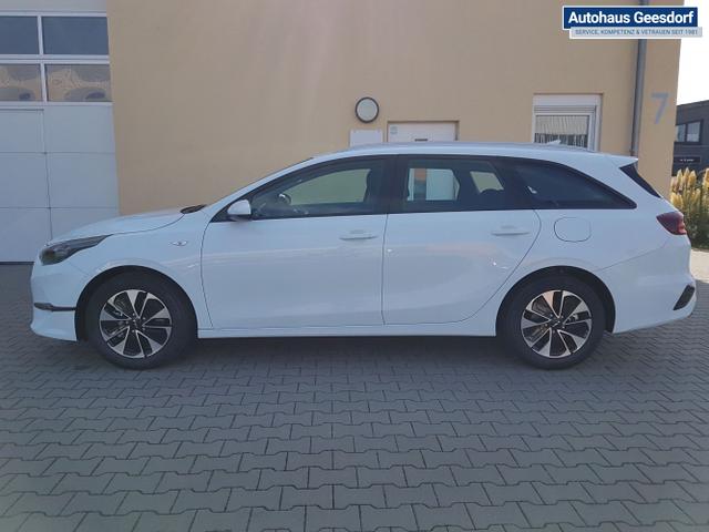 Kia / Ceed / Weiß / Spin / / , Beispielbilder, ggf. teilweise mit Sonderausstattung