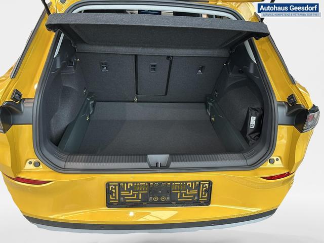 Beispielbilder, ggf. teilweise mit Sonderausstattung