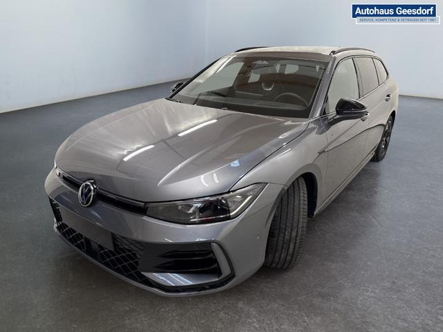 Volkswagen Passat Variant R-Line 2.0 TSI 4Motion 265PS/195kW DSG7 2026 +AHK+PANO+BLACK+360+TRAVEL ASSIST 