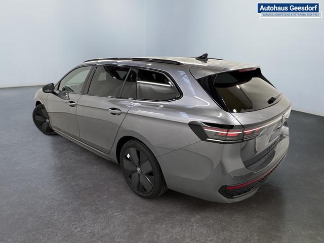 Volkswagen Passat Variant R-Line 2.0 TDI SCR 4Motion 193PS/142kW DSG7 2026 | +AHK +PANO +Black Style +19" Schwarz LM +NAVI +RFK +TravelAssist 