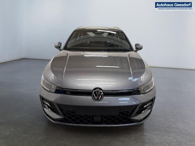 Volkswagen Passat Variant R-Line Reserviert 2.0 TDI SCR 4Motion 193PS/142kW DSG7 2026 +AHK +360 +PANO +HuD 