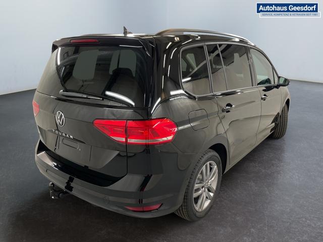 Beispielbilder, ggf. teilweise mit Sonderausstattung