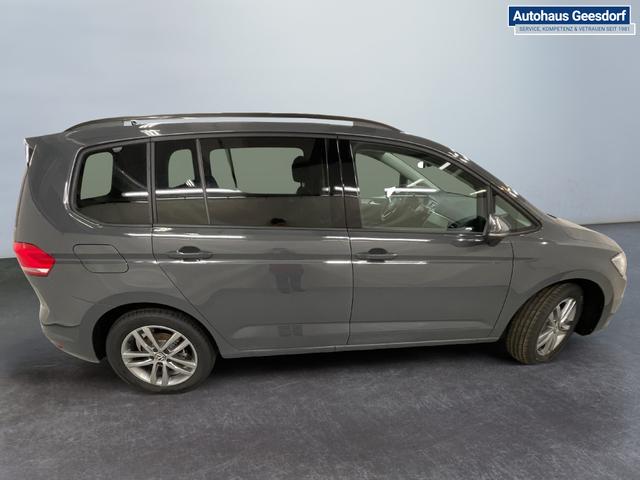 Beispielbilder, ggf. teilweise mit Sonderausstattung