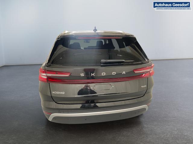 Beispielbilder, ggf. teilweise mit Sonderausstattung