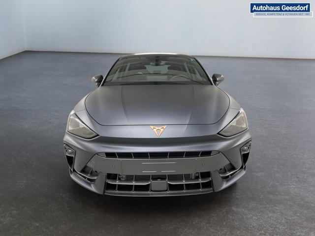 Beispielbilder, ggf. teilweise mit Sonderausstattung