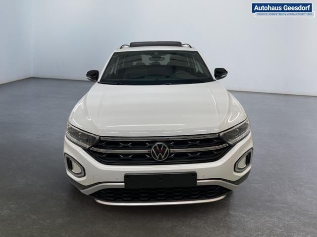 Volkswagen T-Roc Black Edition/Silver Edition 1.5 TSI 150PS/110kW DSG 2025 +Black Style Paket+19"ALU+MATRIX+PANO 