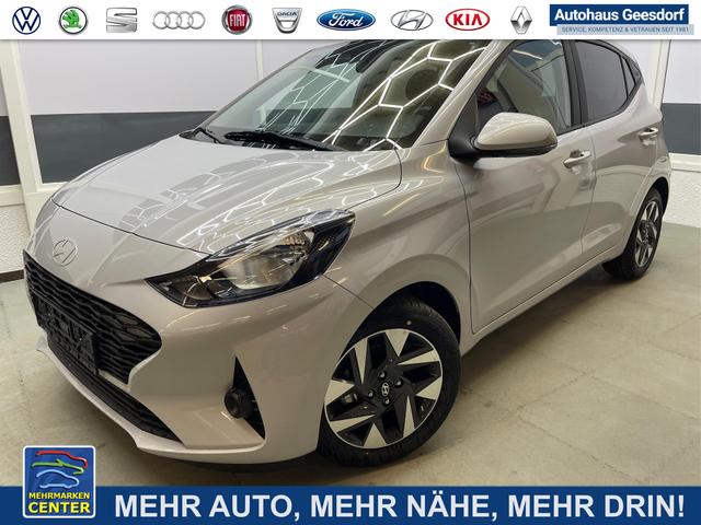 Lagerfahrzeug Hyundai i10 - COMFORT PLUS NAVI KLIMAAUTOMATIK SHZ PDC RFK ALU