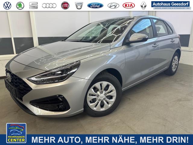 Lagerfahrzeug Hyundai i30 - STYLE NAVI LED RFK PDC