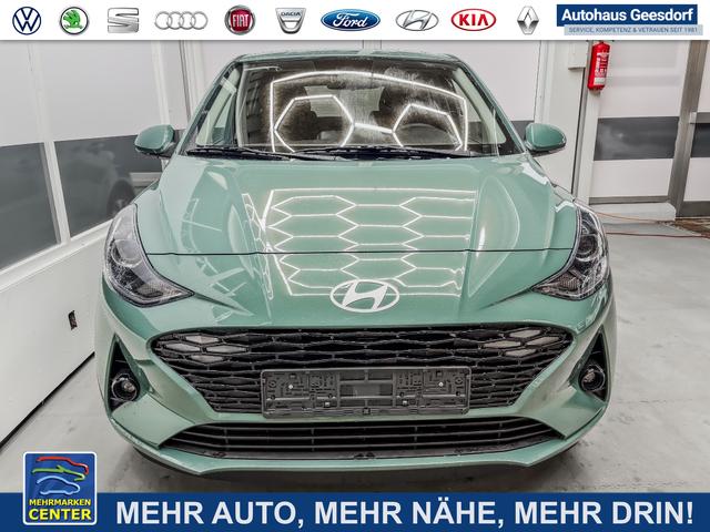 Lagerfahrzeug Hyundai i10 - PREMIUM AUT SHZ KLIMAAUTOMATIK AMBIENTE ALU RFK PDC NAVI