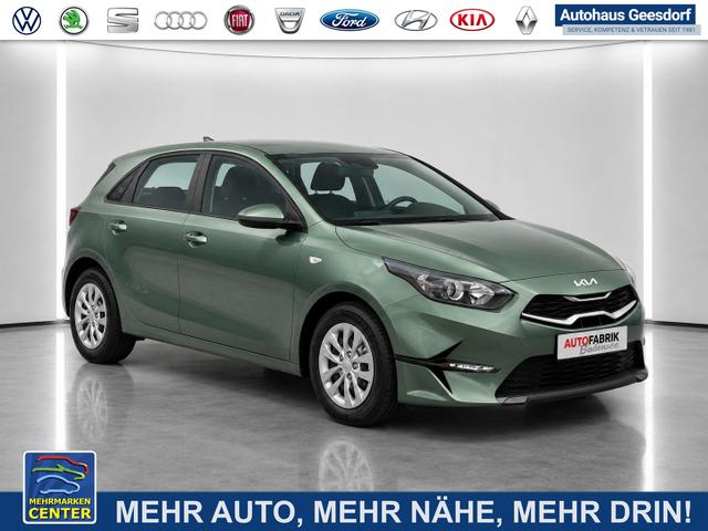 Lagerfahrzeug Kia Ceed - Silver Android 1.5 T-GDi, DCT Auto Navi WinterPak Kamera Klima PDC hinten
