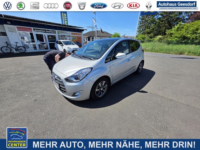Gebrauchtfahrzeug Hyundai ix20 - 1.6 AT Navi Panoramadach Klimaautom Shzg PDC Kamera Alu