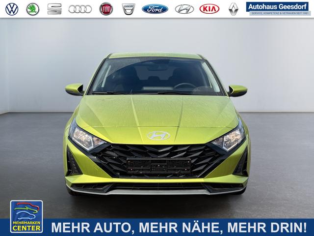 Lagerfahrzeug Hyundai i20 - 1,0 MJ25 Klimaauto Navi DiCo10,25 Kam PDC SpAs