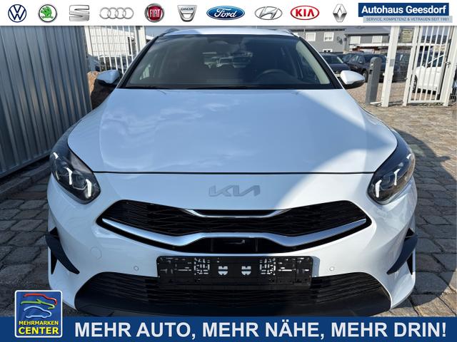 Lagerfahrzeug Kia Ceed Sportswagon - TOP 1.5 T-GDI 140 PS DCT Navi-AppleCarPlay-AndroidAuto-Tempomat-R&uuml;ckfahrkamera-Klimaautomatik-Businesspaket-17''Alu