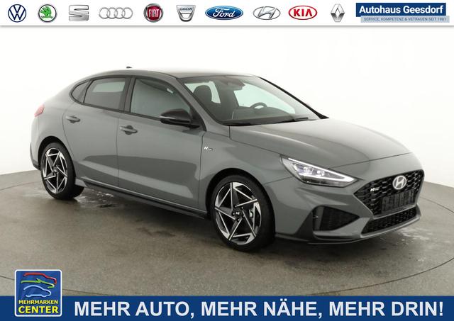 Lagerfahrzeug Hyundai i30 - N Line 1.5 T-GDI DCT Fastback N-LINE, Navi, 18-Zoll, Kamera, LED, Winter