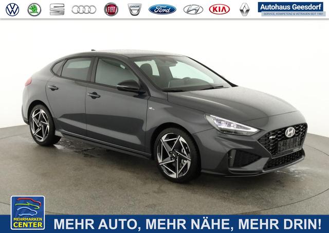 Lagerfahrzeug Hyundai i30 - N Line 1.5 T-GDI DCT Fastback N-LINE, Navi, 18-Zoll, Kamera, LED, Winter