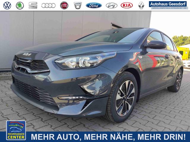 Gebrauchtfahrzeug Kia Ceed - SPIN 1.5  Shzg Lhzg PDC Cam 16Zoll Navi