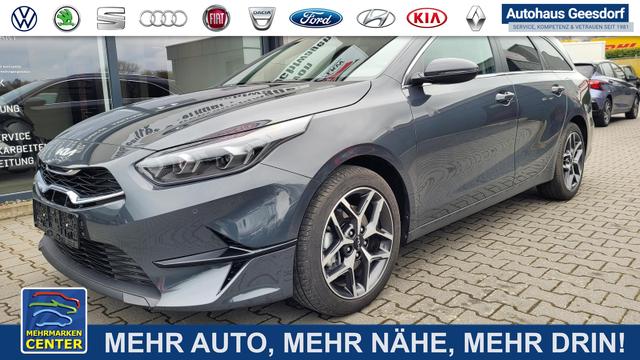 Gebrauchtfahrzeug Kia Ceed Sportswagon - TOP SW Top LED Navi Shzg Lhzg PDC Cam 17Zoll