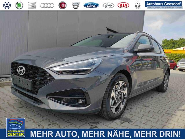 Gebrauchtfahrzeug Hyundai i30 Kombi - Smart SW DCT 1.5 MJ25 Navi LED Shzg PDCv&h Cam 16