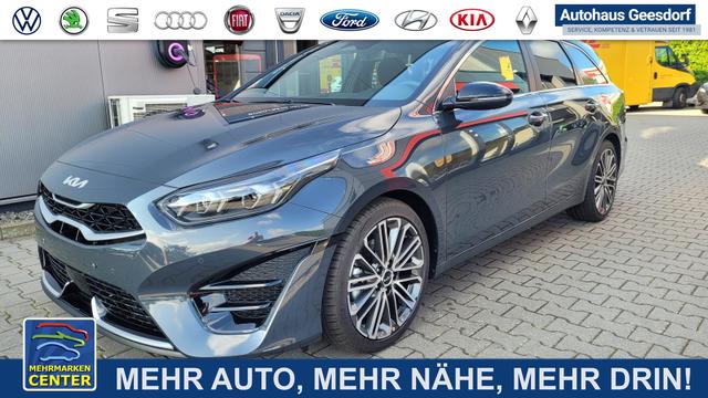 Gebrauchtfahrzeug Kia Ceed Sportswagon - GT Line SW Line LED Navi Shzg PDC Cam 18Zoll AHK