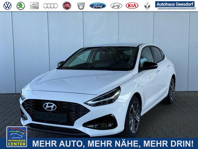Gebrauchtfahrzeug Hyundai i30 Fastback - 1.5 T-GDi MHEV 7DCT Prime / Navi Einparkhilfe V H mit Kamera Keyless entry & go LED-Scheinw.