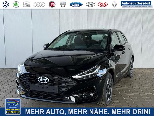 Gebrauchtfahrzeug Hyundai i30 - GO 1.5 DPI / Sitz   Lenkradh./ LED Navi Tempomat Alu16 PDC V.&H.m.Kamera