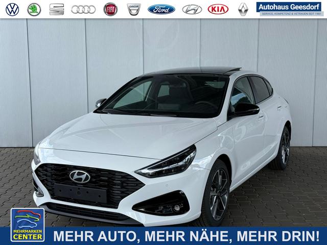 Gebrauchtfahrzeug Hyundai i30 Fastback - Go Plus 1.5 TGDI 48V DCT / Panoramadach ACC Sitz   Lenkradheizung LED Keyless Alu 17"