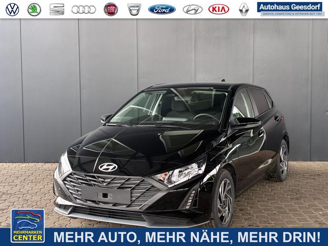 Lagerfahrzeug Hyundai i20 - Pure 1.2 MPI / Navi PDC Hinten   Kamera Abgedunkelte Scheiben Tempomat Alu 16"