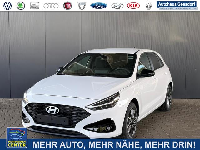 Lagerfahrzeug Hyundai i30 - Comfort Plus 1.0 T-GDI Navi / PDC V H mit Kamera Shz Vorne LED Alu 17''