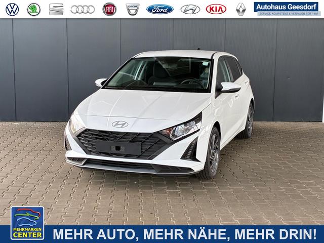 Lagerfahrzeug Hyundai i20 - Pure 1.2 MPI / Navi PDC Hinten   Kamera Abgedunkelte Scheiben Tempomat Alu 16"