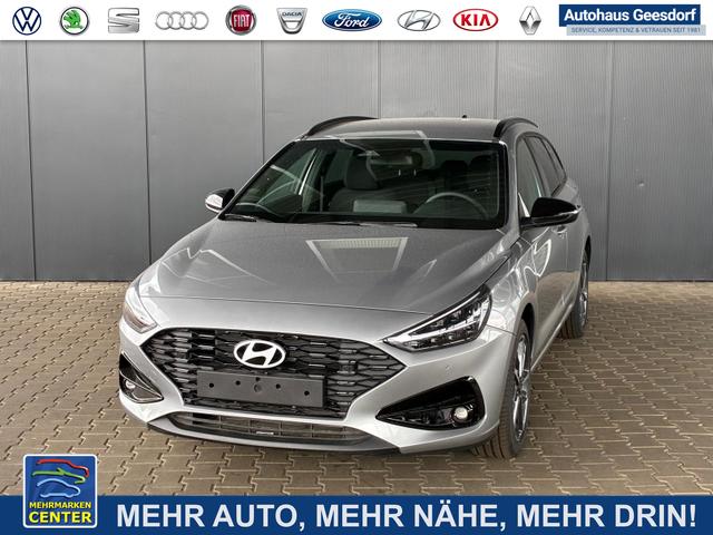 Lagerfahrzeug Hyundai i30 Kombi - Comfort Plus 1.0 TGDI DCT / Navi Sitz   Lenkradheizung PDC V&H Kamera LED Alu 17"