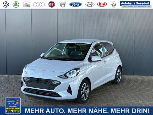 Gebrauchtfahrzeug Hyundai i10 - MPI 1.0 63PS Comfort / CarPlay Navi Kamera Tempomat Alu 15''