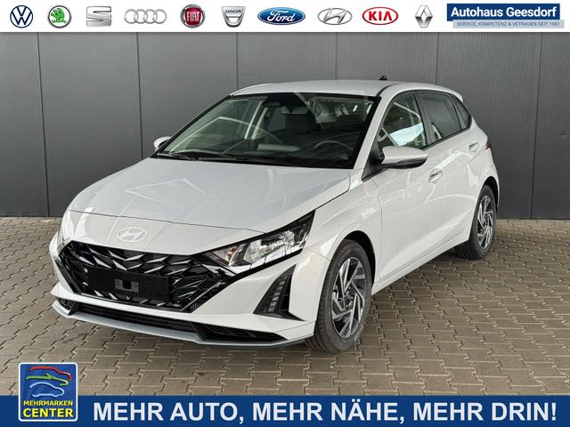 Lagerfahrzeug Hyundai i20 - Smart 1.0 T-GDi 90PS 7-DCT AT / Tempomat Navi PDC hinten Kamera Sitz   Lenkradheizung Alu 16''