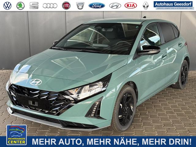 Lagerfahrzeug Hyundai i20 - Smart 1.0 T-GDi 90PS 6MT Black Pack / Kamera Navi Fernlichtassistent Spurhalteassistent Tempomat Sitz   Lenkradheizung