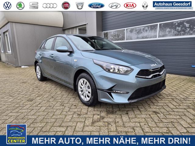 Lagerfahrzeug Kia Ceed - 1.5 T-GDi 140PS Automatik Vision Alarmanlage Sitzheizung Lenkradheizung Navi Klima PDC Rückf.Kamera Bluetooth Touchscreen Apple CarPlay Android Auto Tempomat