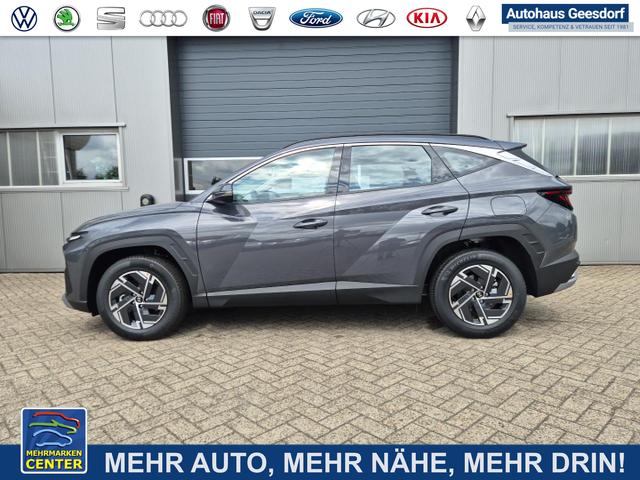 Lagerfahrzeug Hyundai TUCSON - 1.6 T-GDI 160PS Sitzheizung Lenkradheizung Klimaautomatik Navi 12,3"-Touchscreen DAB  wireless Apple CarPlay   Android Auto PDC v h Rückf.Kamera 2xKeyless 17-LM