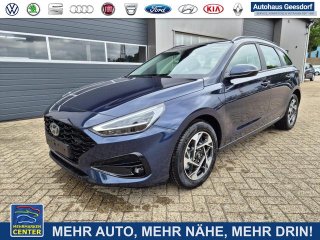 Lagerfahrzeug Hyundai i30 Kombi - 1.0 T-GDI 100PS Automatik AbstandsTempomat Toter-Winkel-Assistent Sitzheizung Lenkradheizung Klimaautomatik Navi 10,25"-Touchscreen DAB  wireless Apple CarPlay   Android Auto PDC v h Rückf.Kamera 16-LM